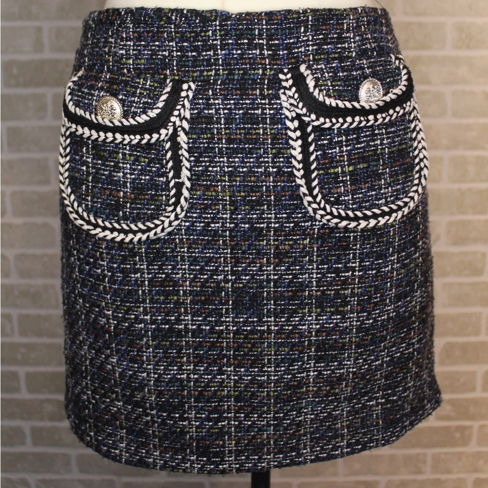 Tweed skirt